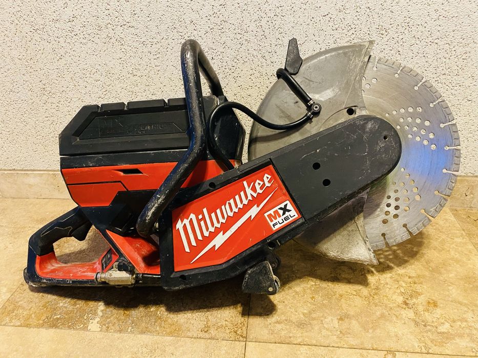 Milwaukee drujba ds beton asfalt  MXF COS350