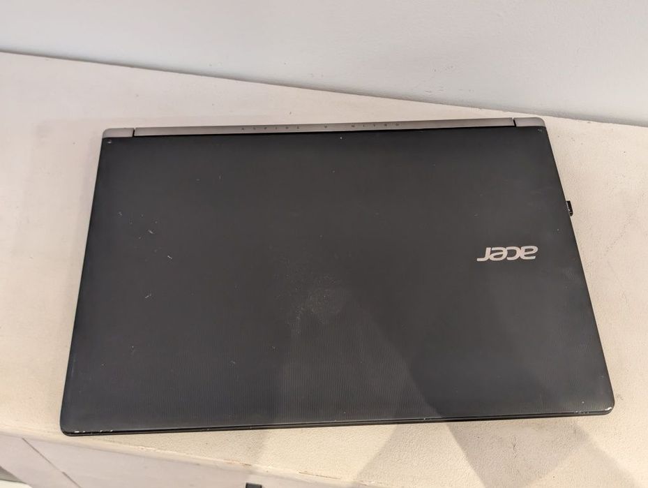 Laptop Gaming HP Nitro 17" 60hz i7-7700HQ Nivida GTX 1050Ti 16GB RAM Windows 10