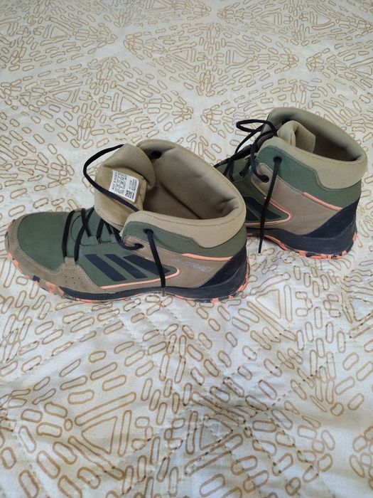 Маратонки Adidas