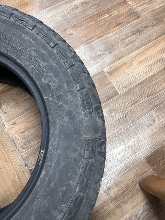 Продам Шины AT 265/65/17