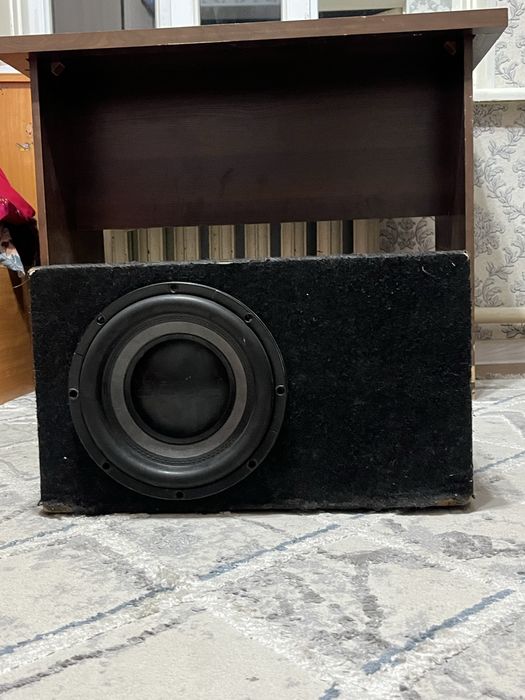 Продам саббуфер м9