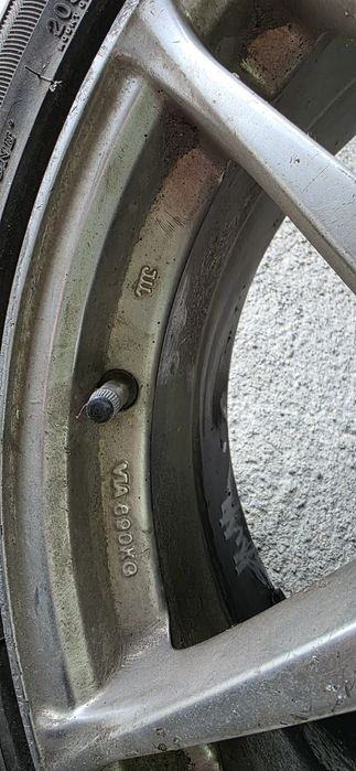 Гуми с джанти 5 х110 за Опел