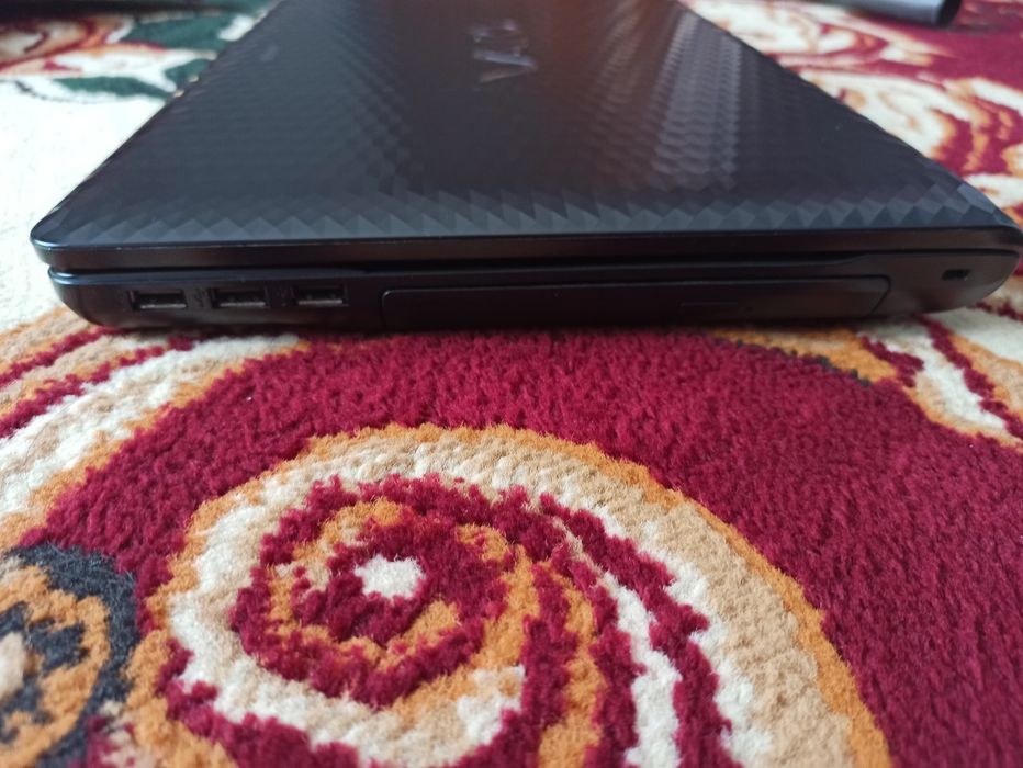 Ноутбук sony valio  в идеальном состоянии