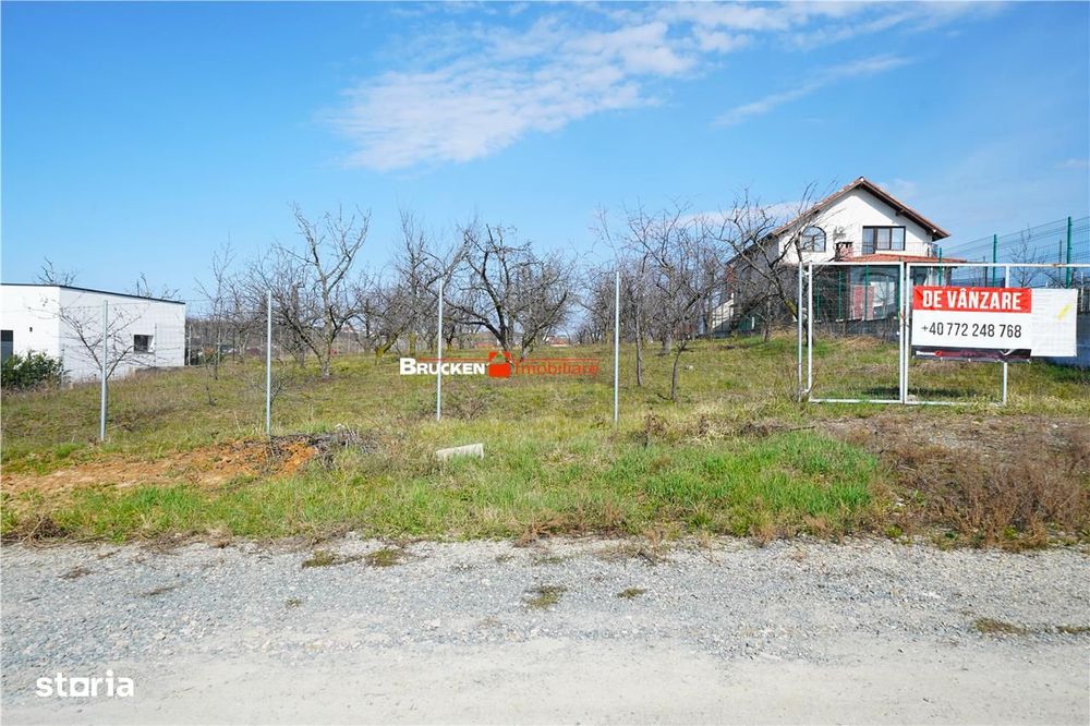 Teren pe deal | 2400 mp