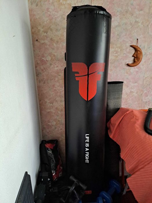 Sac box (podea) + manusi de box (Leone)