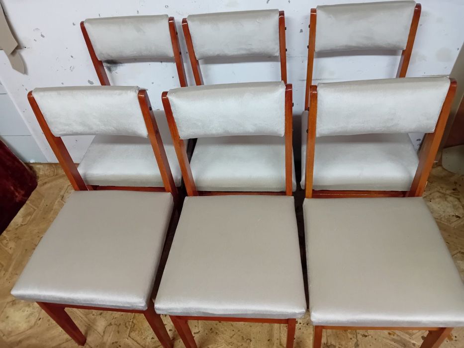Нови столове 6 бр.