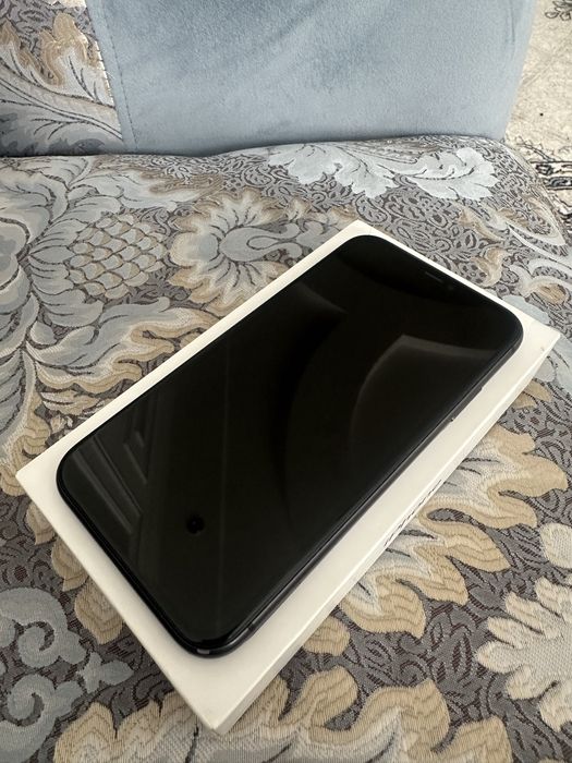 Iphone 11 black 64gb