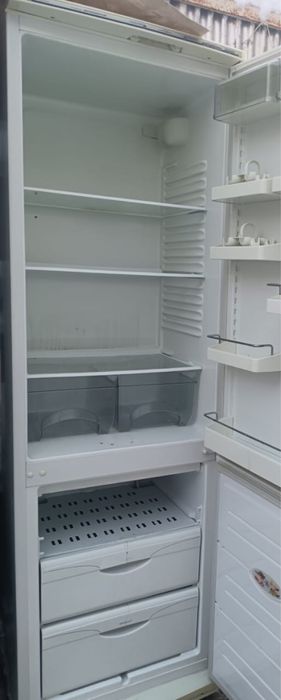 Продам  холодильник