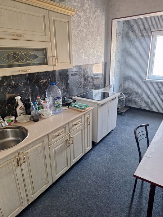 Algaritm betta choy 3 xonali uy 2 ta xonasi ijaraga beriladi