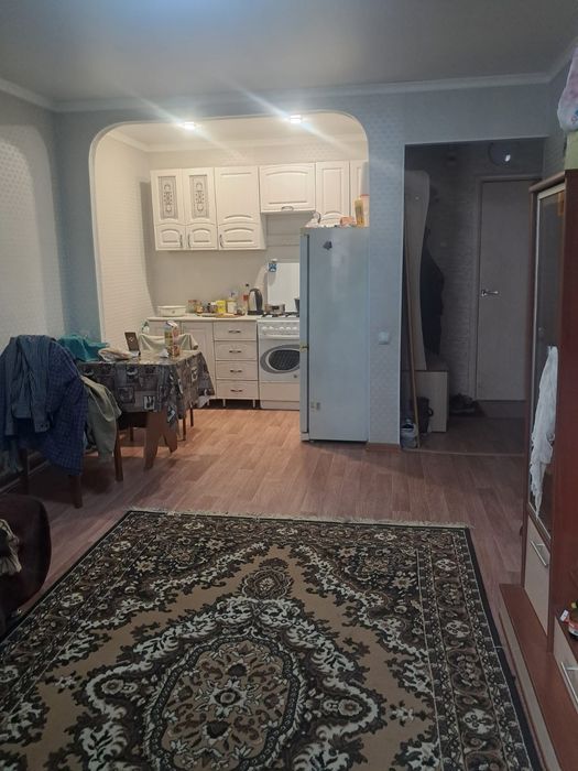 Продается 1 ком кв Валиханова 160