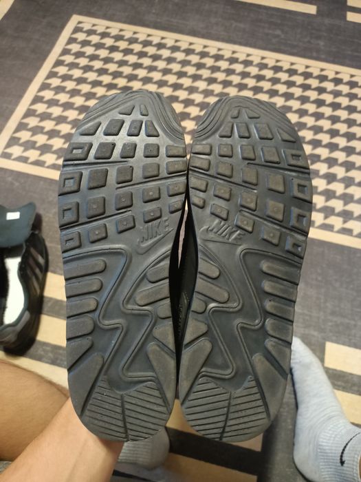Продам Nike air max 41 размера