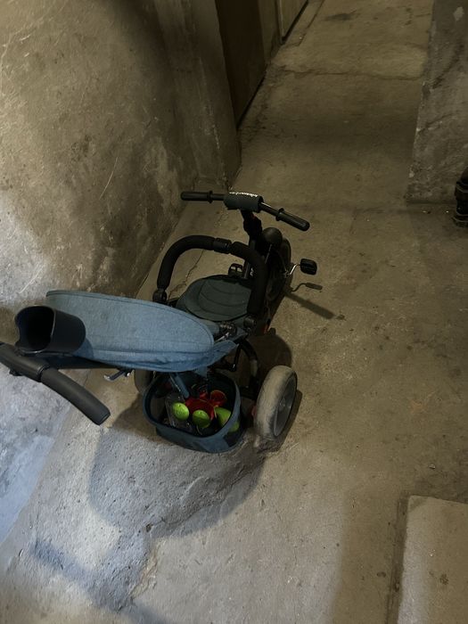 Детска триколка запазена