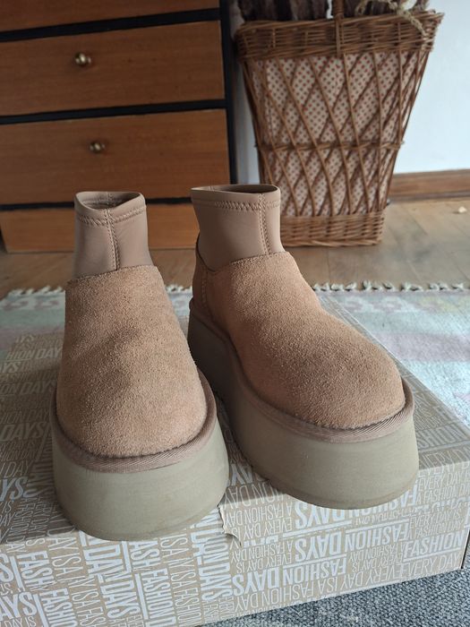 UGG Classic Mini Dipper
