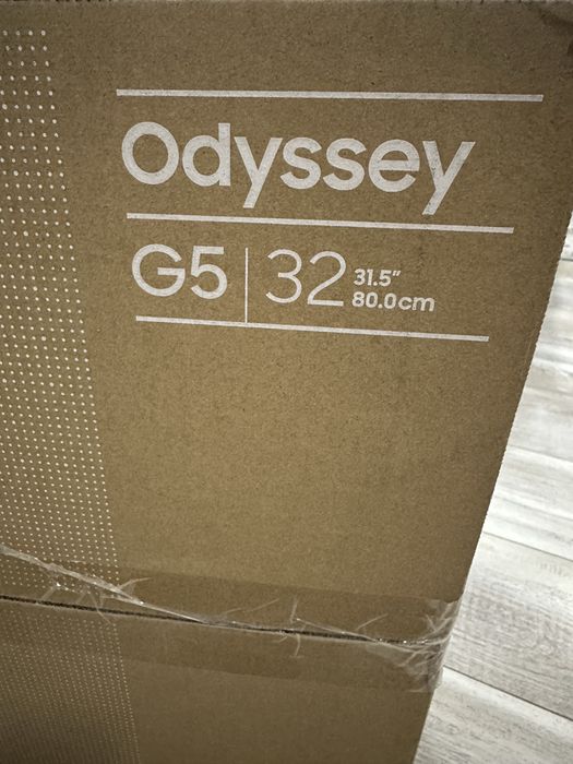 Чисто НОВ монитор Samsung Odyssey G5