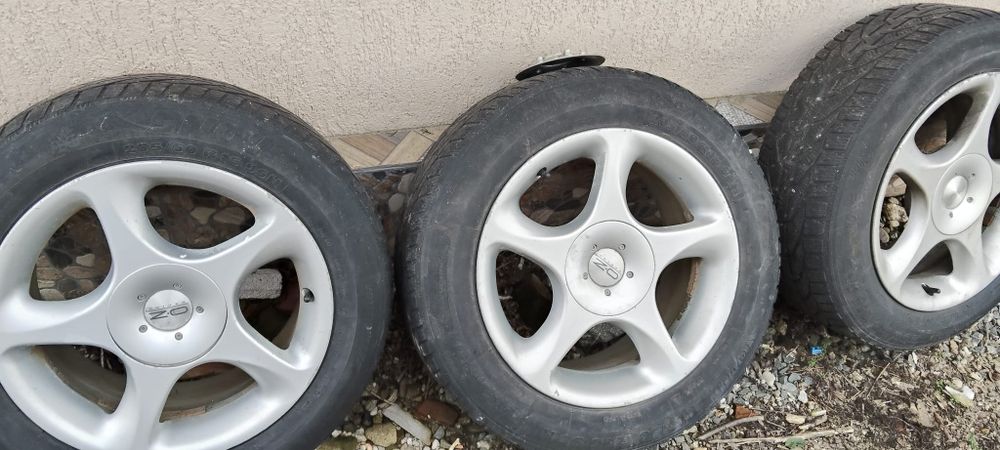 Anvelope de vânzare!