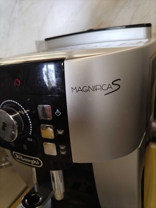 Кафеавтомат Делонги Магнифика S