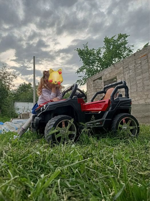 Продам машинку 22000