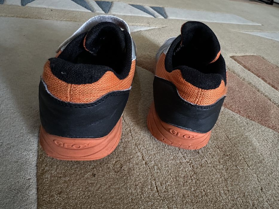 Geox кроссовки 35 размер