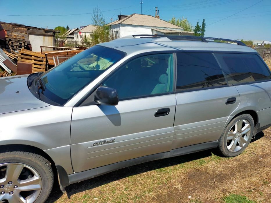 Subaru outbek.