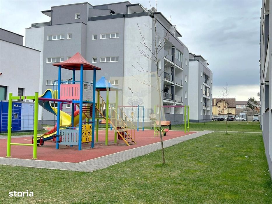 Apartament  3 camere terasa si loc parcari in Kogalniceanu