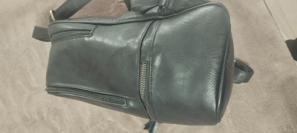 Vând Rucsac piele