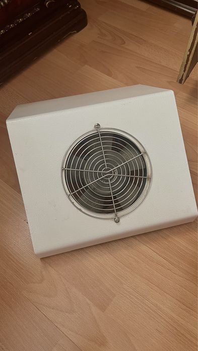 Продам пылесборник для маникюра  EMIL X2