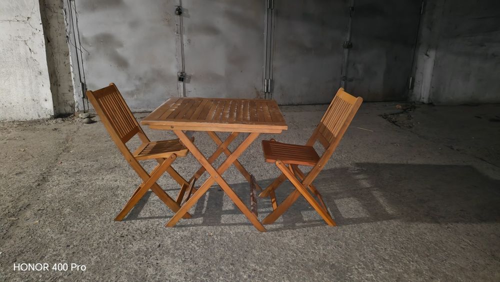 Комплект. Стол и 2 стула, все расклодное