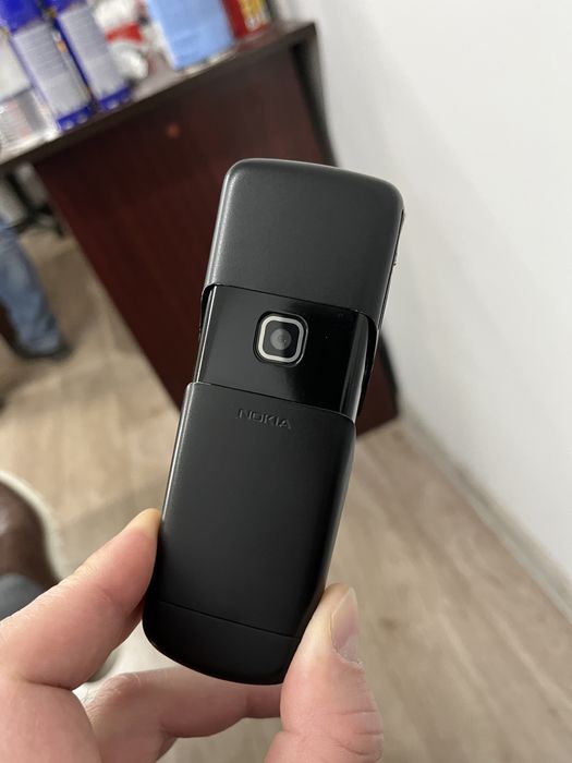 Продам телефон