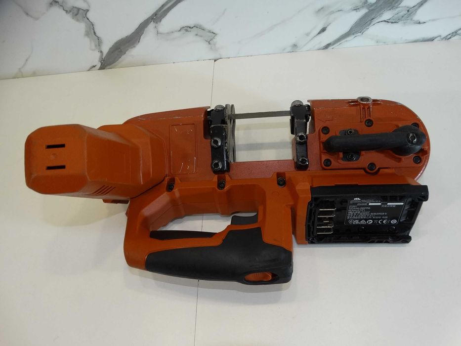 Hilti SB 4 - 22 / Nuron - Лентов трион / банциг