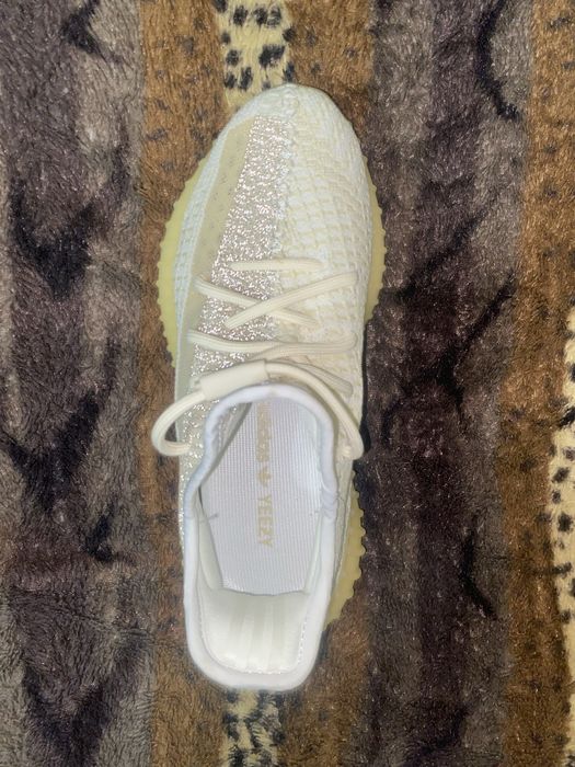 Yeezy Boost 350 v2