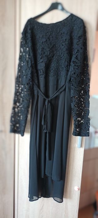 Rochie neagra eleganta superba