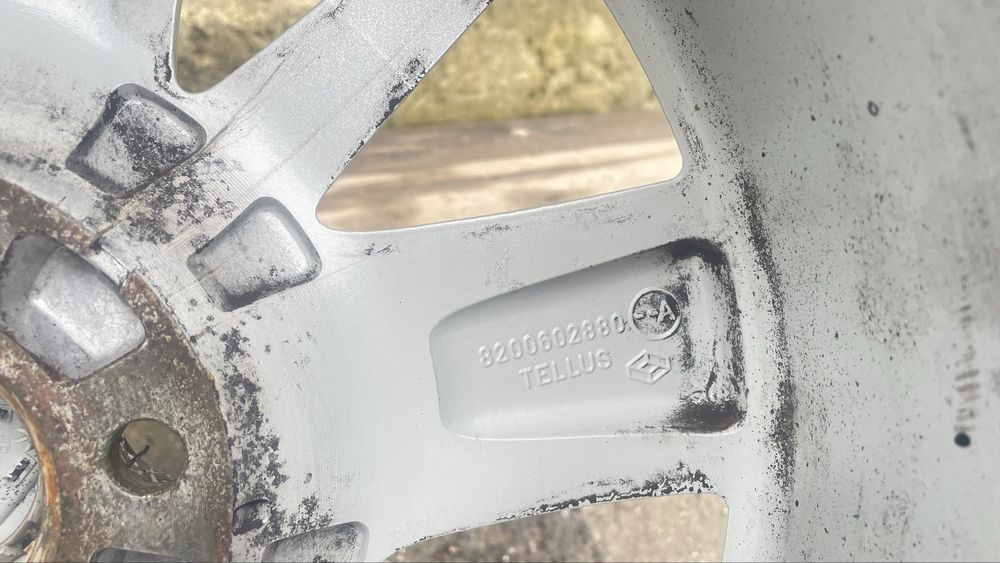 Джанти с гуми 5х108 R17 4бр ЕТ 50