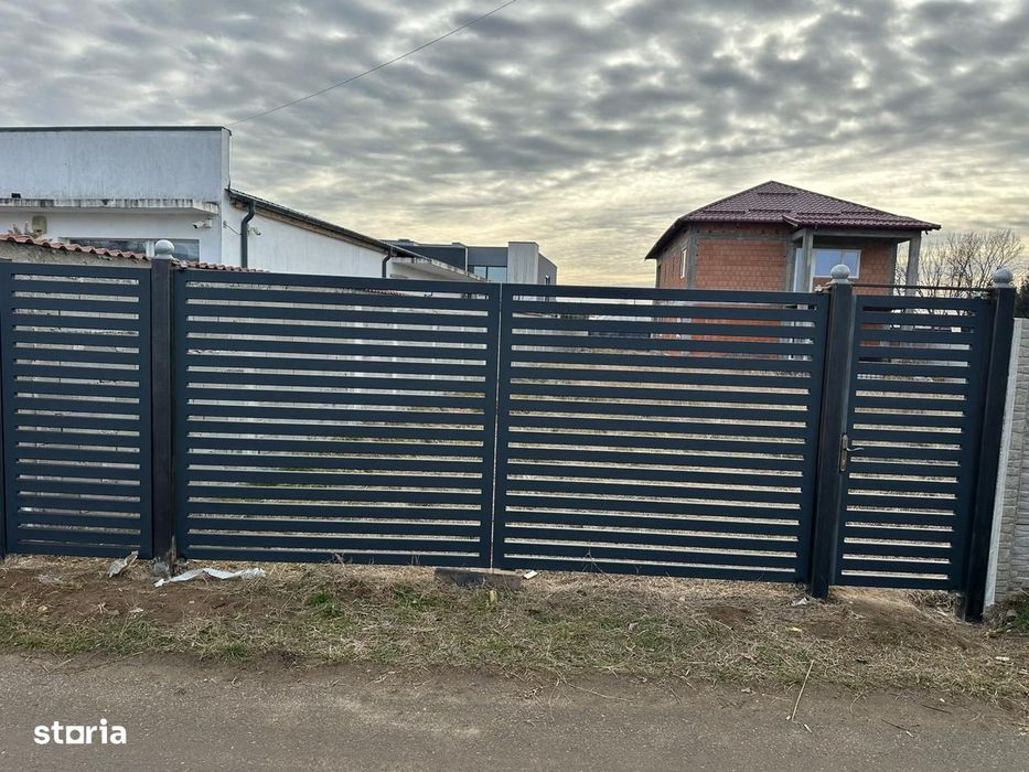 Casă cu 4 camere, locuință nouă, teren 1200 mp