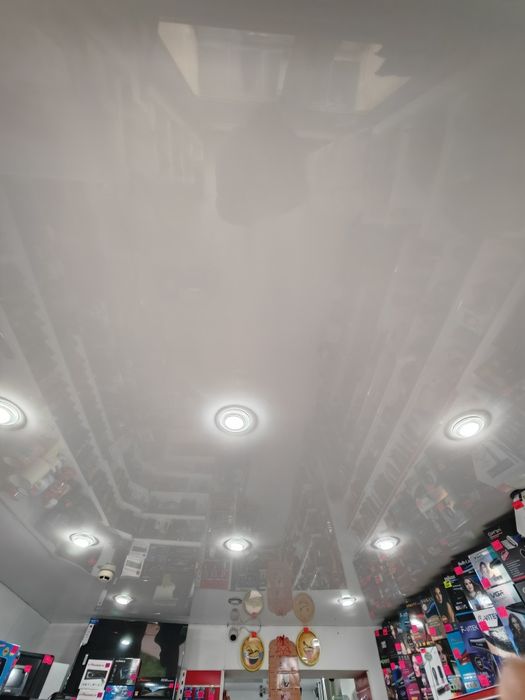 Продам магазин в центре города.