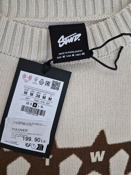 Bluză Pull&Bear Nouă