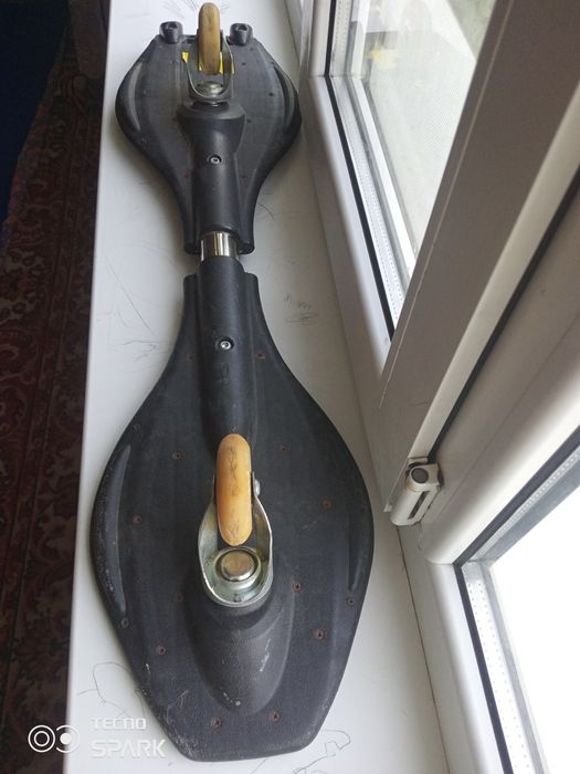 Скейтборд в отличном состоянии