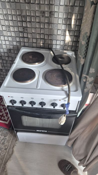 На запчасти плита