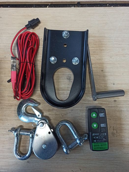 Troliu electric cu telecomanda, 5 tone.