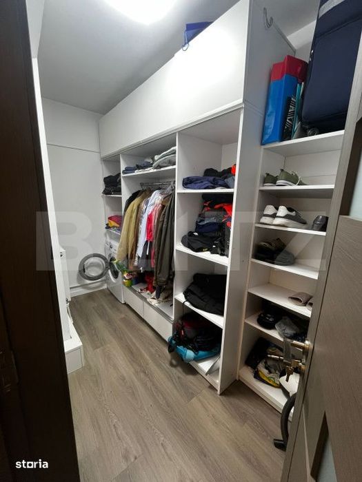 Casa de vanzare, 138 mp, zona Sendreni