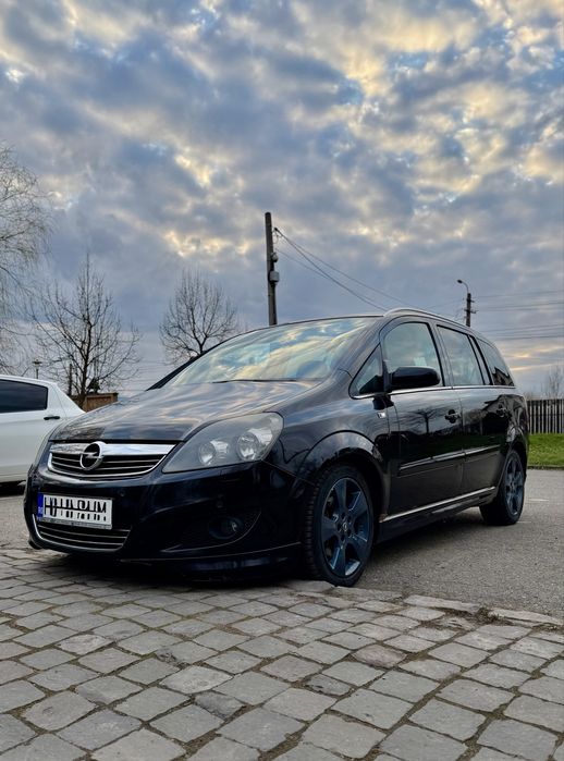 Opel Zafira 1,7 CDTI 2009 - OPC 7 locuri
