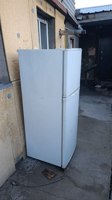 Холодильник сатылады(самовывоз)