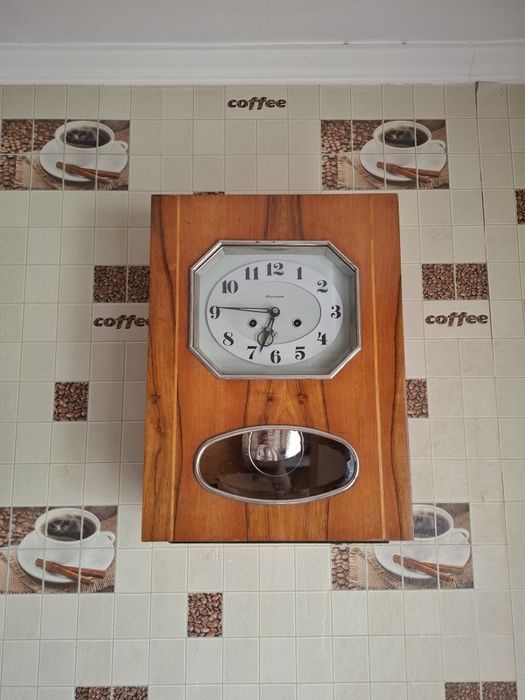 Настенные часы СССР