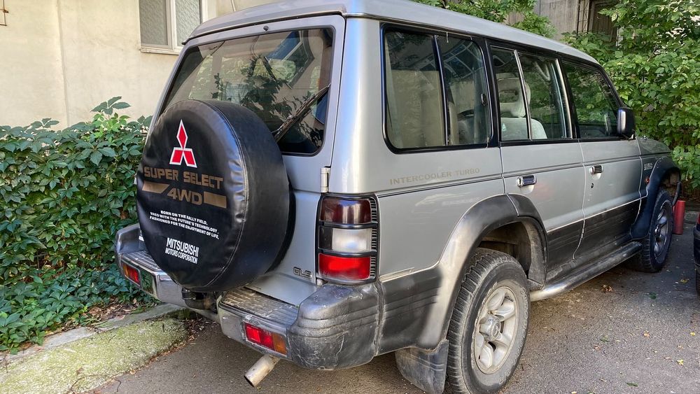 De vânzare Mitsubishi Pajero 2.5