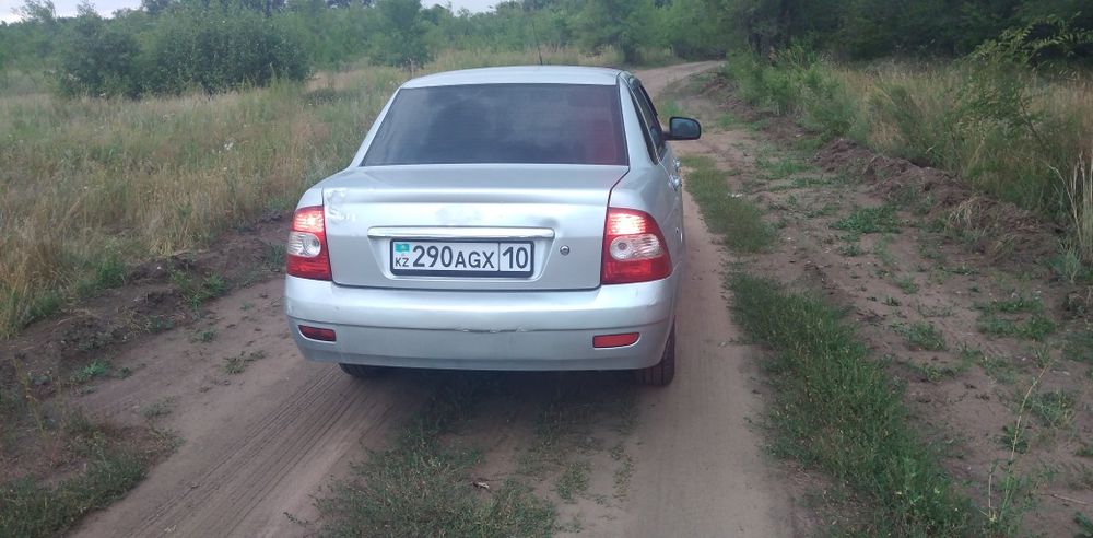Продам приора на ходу