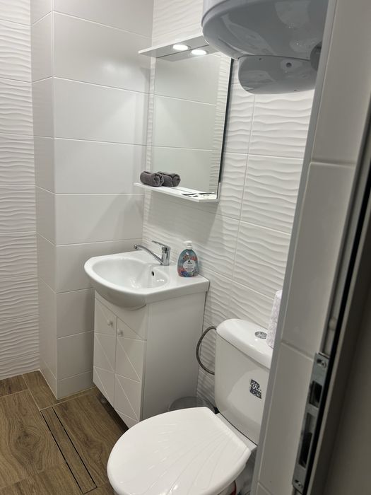 Дава се под наем Едностаен апартамент в Варна, Спортна зала - 40 кв.м за 550 € - Снимка #4