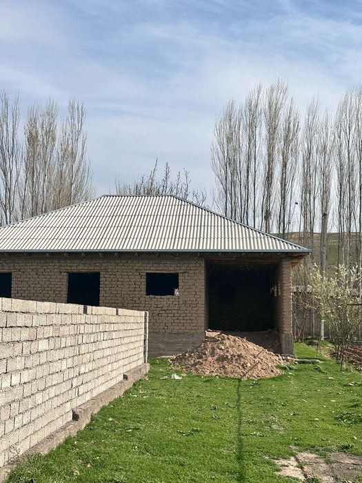 Срочна сотилади 9 соток