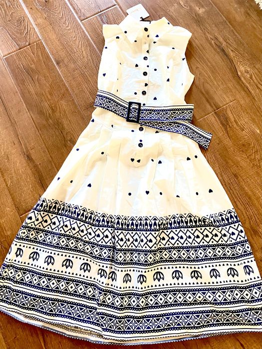 Платье новое ниже колен Miss Clove Турция 38 размер