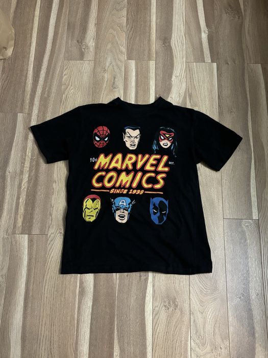 Marvel Comics Tee – Retro Superhero Style