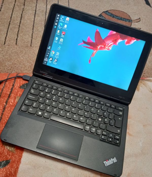 Lenovo Yoga 11e 2-în-1 touchscreen – Windows 10 Pro