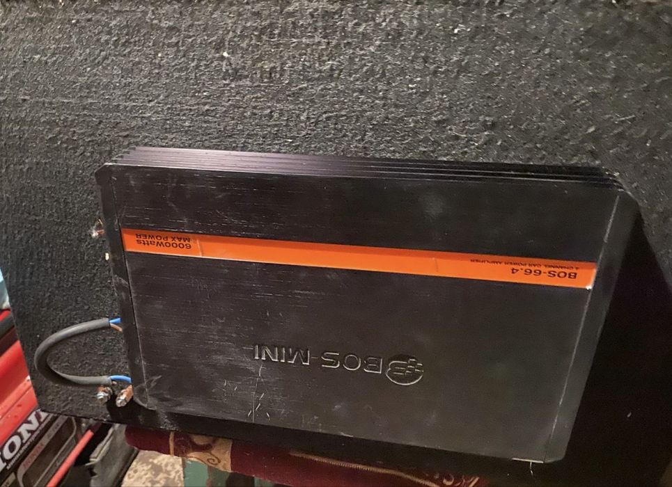 Колонка для машины